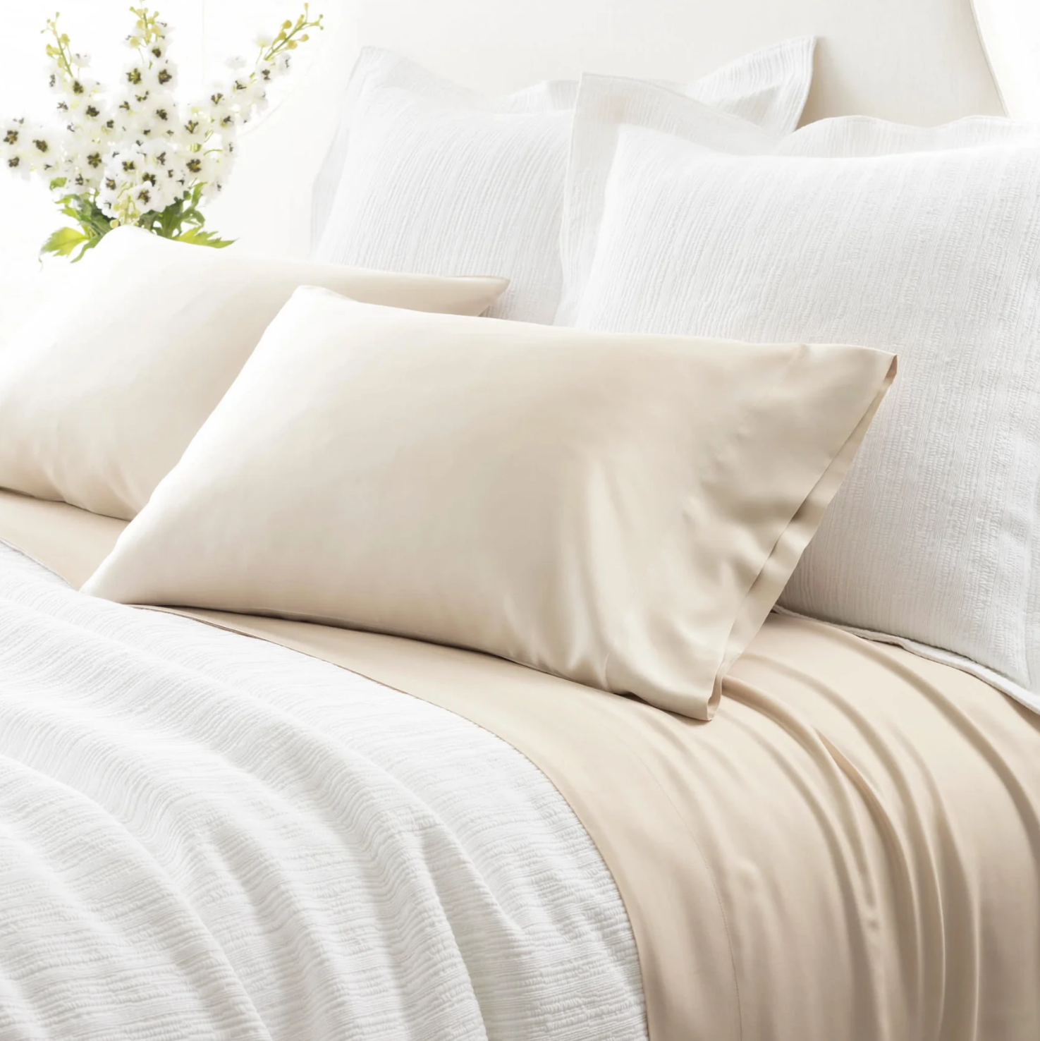 Housse de couette et taies d'oreiller en soie unie