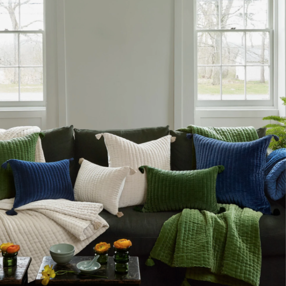 Coussins décoratifs en velours matelassés à la main